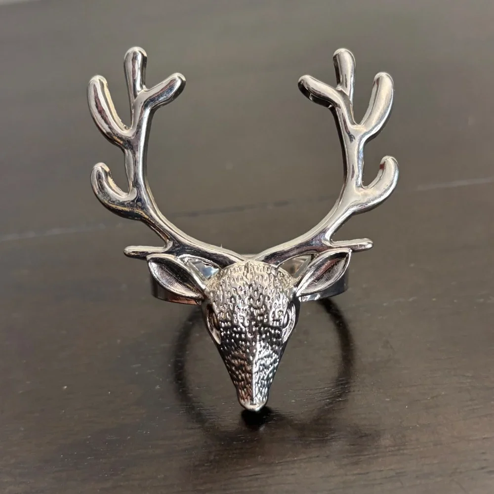 Silver Stag Head Napkin Rings | Set of 8 | Deer Antler Holiday Table Decor
